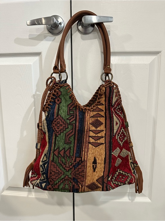 None Handbags - Bohemian Woven Shoulder Bag in Red, Green & Tan